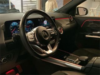 MERCEDES-BENZ Clase GLA 200 D