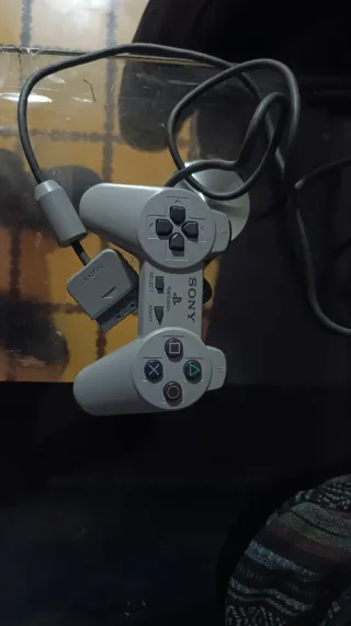 Mando PlayStation 1 gris