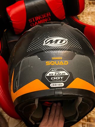Casco MT Thunder Squad ECE R.22.05 DOT