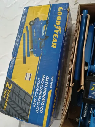 Gato Hidráulico Goodyear 2 Toneladas