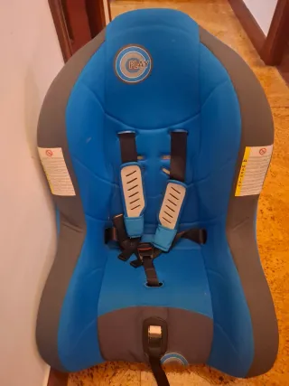 Silla de coche para bebé,buen estado 
30 €