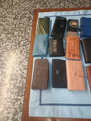 Carteras y monederos nuevos y seminuevos 20e todas