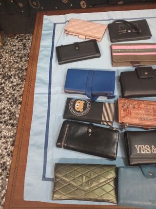 Carteras y monederos nuevos y seminuevos 20e todas