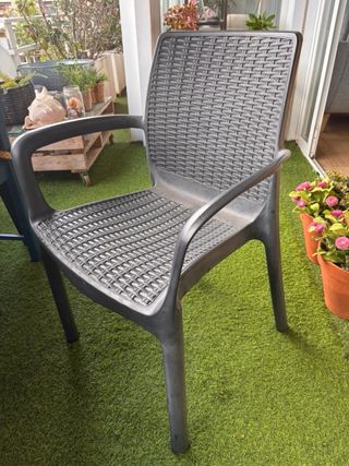 4 Sillas de Jardín Apilables