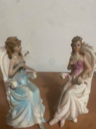 Figuras Princesas Porcelana Sillas