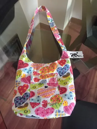 Bolso de niña