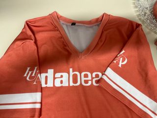 Camiseta Huda Beauty 