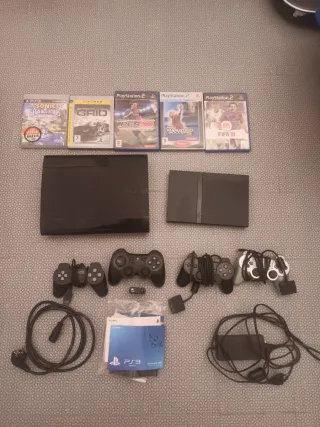 Consola PS3 + PS2, 4 mandos y 6 juegos