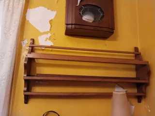 Estantería de madera