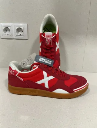 Zapatillas Munich Talla 43 Rojas