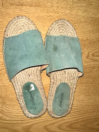 Sandalias planas enfasis verde talla S 