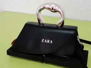 Bolso Zara Negro Pequeño