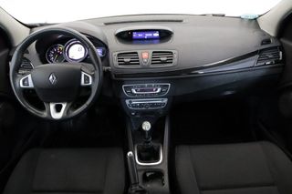Renault Mégane MEGANE 1.6 16V 110 SPORT TOURER EMOTION 5P