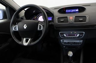 Renault Mégane MEGANE 1.6 16V 110 SPORT TOURER EMOTION 5P