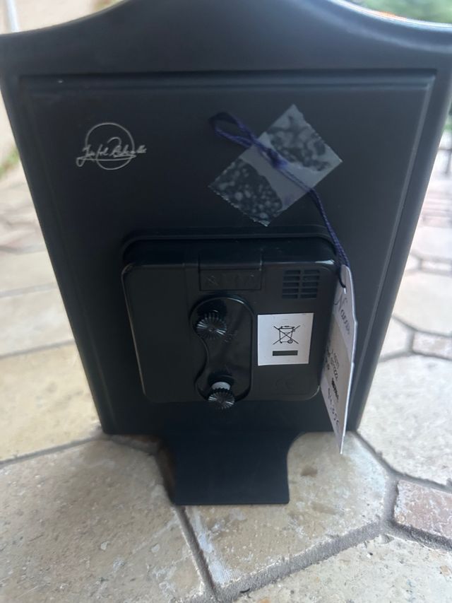 Relógio de mesa prateado