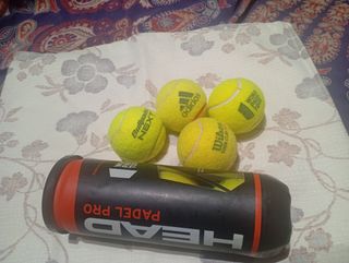 4 Pelotas de Pádel + Tubo HEAD Padel Pro