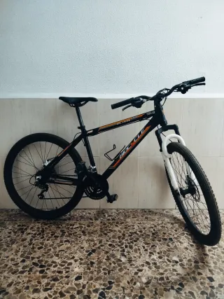 Bicicleta Elixir XRT 26" Aluminio, poco uso 