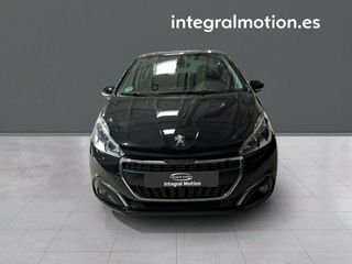Peugeot 208 5P Signature 1.2L PureTech 60KW (82CV)
