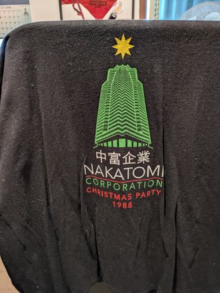 Camiseta Pampling Nakatomi Christmas Party 1988