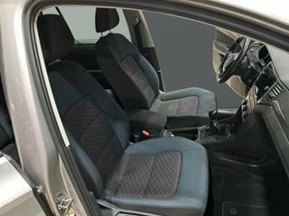 Volkswagen Golf Advance 1.0 TSI 85kW (115CV)
