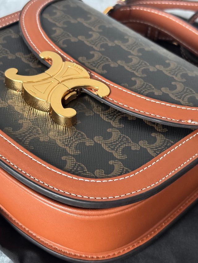 Bolso Celine Triomphe Mujer Marrón Dorado
