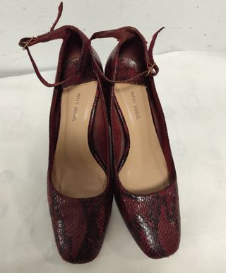 Zapatos tacón tipo merceditas tacón de 8cm, Sfera.