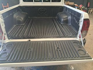 Toyota Hilux 2.4 D-4D Cabina Doble GX 