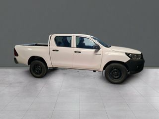 Toyota Hilux 2.4 D-4D Cabina Doble GX 