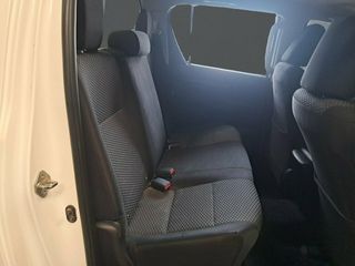 Toyota Hilux 2.4 D-4D Cabina Doble GX 