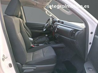 Toyota Hilux 2.4 D-4D Cabina Doble GX 