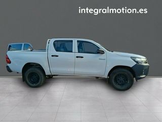 Toyota Hilux 2.4 D-4D Cabina Doble GX 