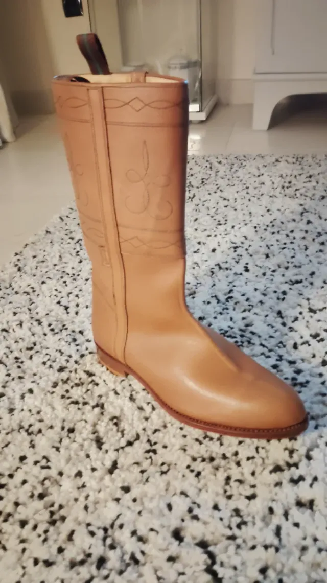 Botas Valverde del Camino T43 a estrenar camperas