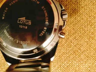 Reloj Lotus Cronógrafo Hombre Plateado Blanco