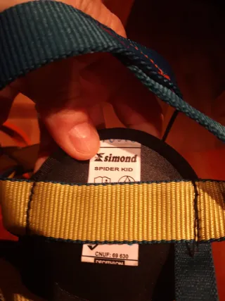 Arnés nuevo Simond niño escalada 7-9 años