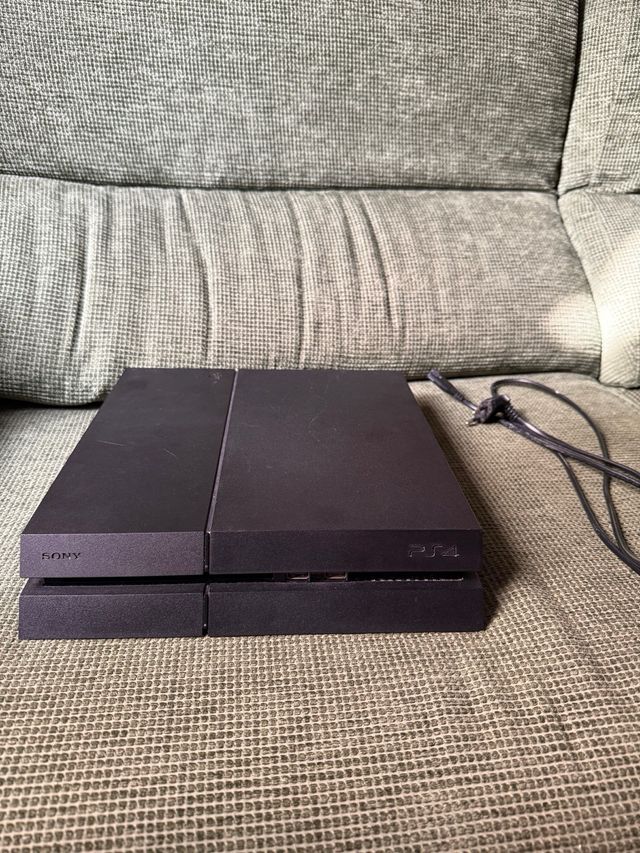 Play Station 4 estandar de 1 TB