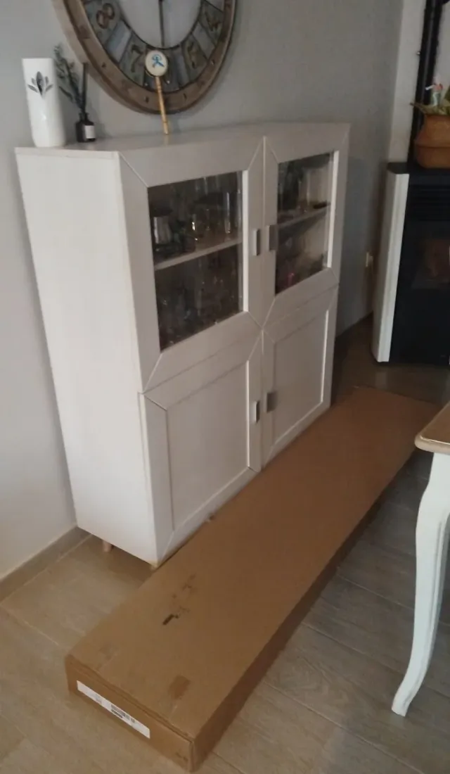 Vitrina de salón madera y cristal