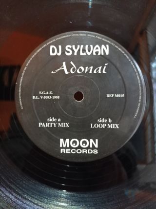 Vinilo makina remember 
