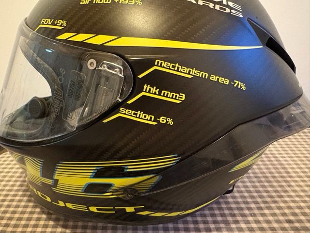 Casco AGV Pista GP Rossi Edición Limitada/ Carbono