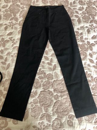 Pantaloni neri fantasia lunghi