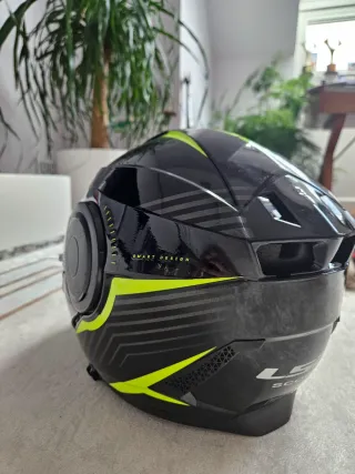 Casco Moto LS2 Negro y Amarillo