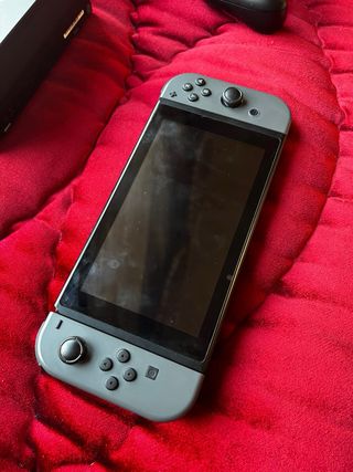 Nintendo Switch Grey con accessori