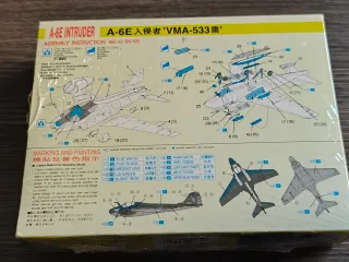 Maqueta Avión A-6E Intruder Dragon 1/144 Nuevo 