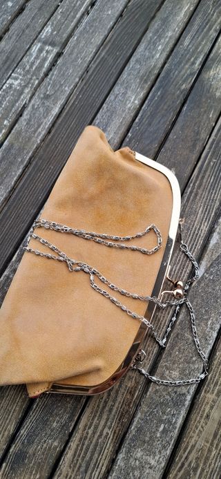 Pochette donna beige e oro