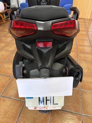 Yamaha Xmax 300 - 2023
