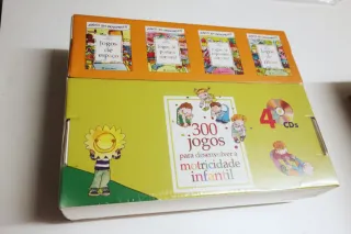 Jogos em Movimento - 4 livros + 4 CD