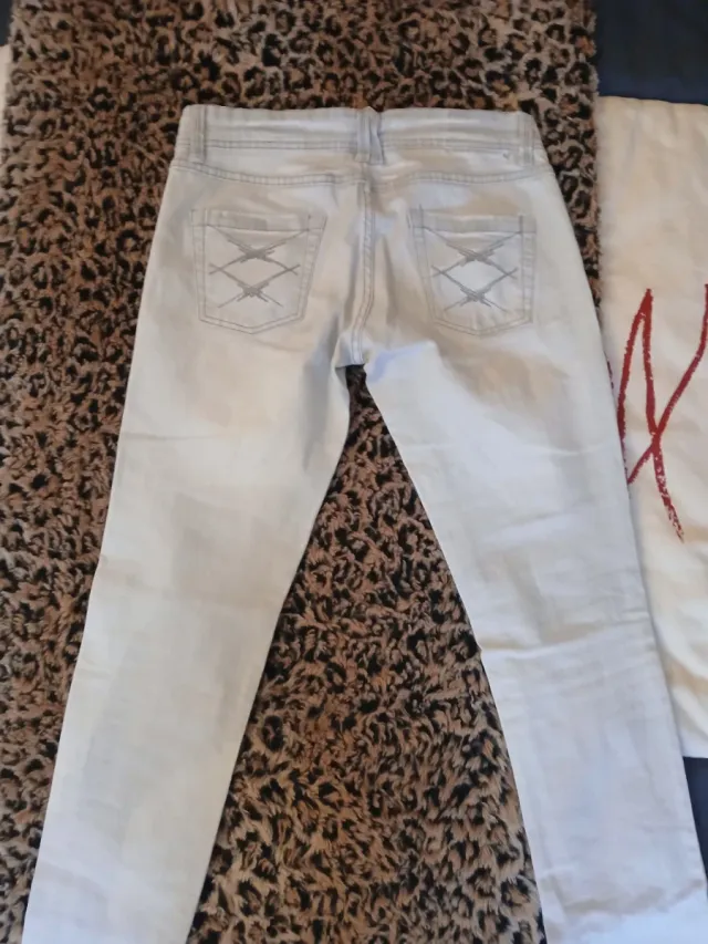 Pantalón skinny gris claro Stradivarius T.38