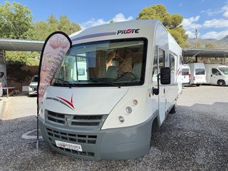 Autocaravana integral garaje XXL/doble cama/aire