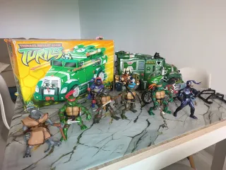 Lote Figuras Tortugas Ninja + Vehículos
