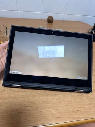 Lenovo 500e Chromebook 2ª Gen Táctil Convertible