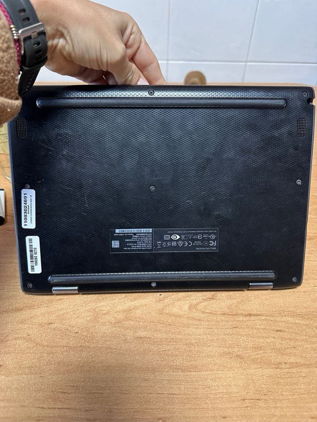 Lenovo 500e Chromebook 2ª Gen Táctil Convertible